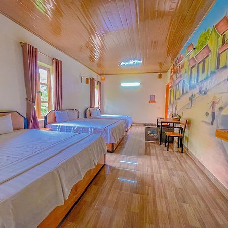 نينه بينه Cosiana Homestay المظهر الخارجي الصورة