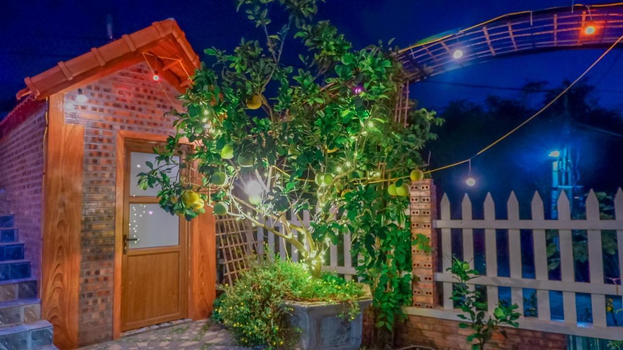 نينه بينه Cosiana Homestay المظهر الخارجي الصورة