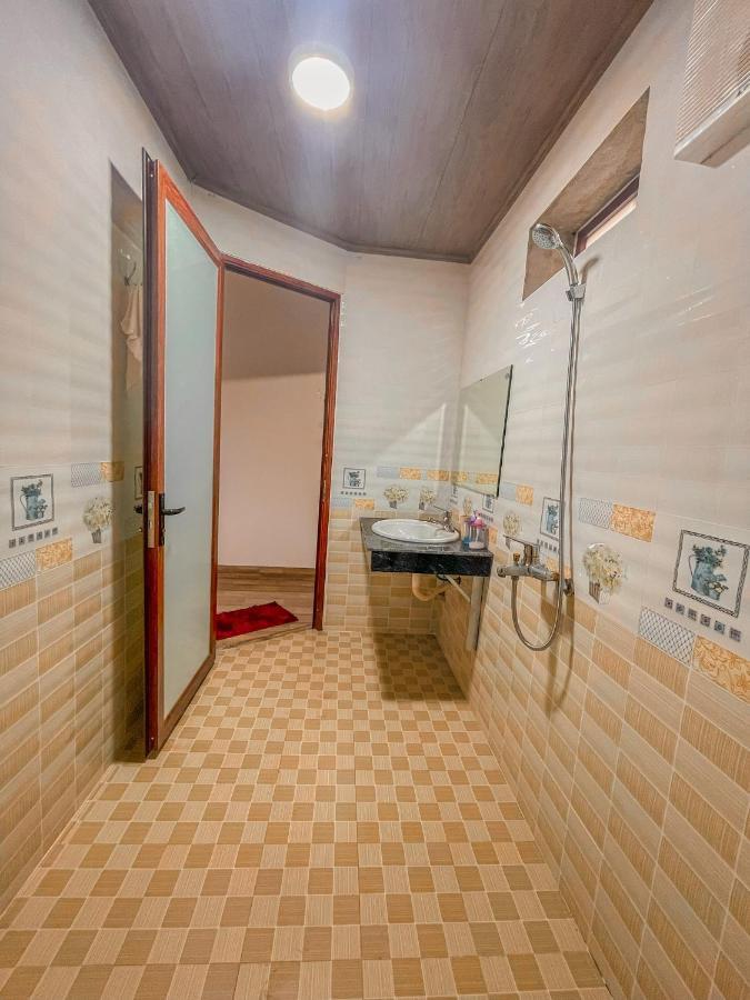 نينه بينه Cosiana Homestay المظهر الخارجي الصورة