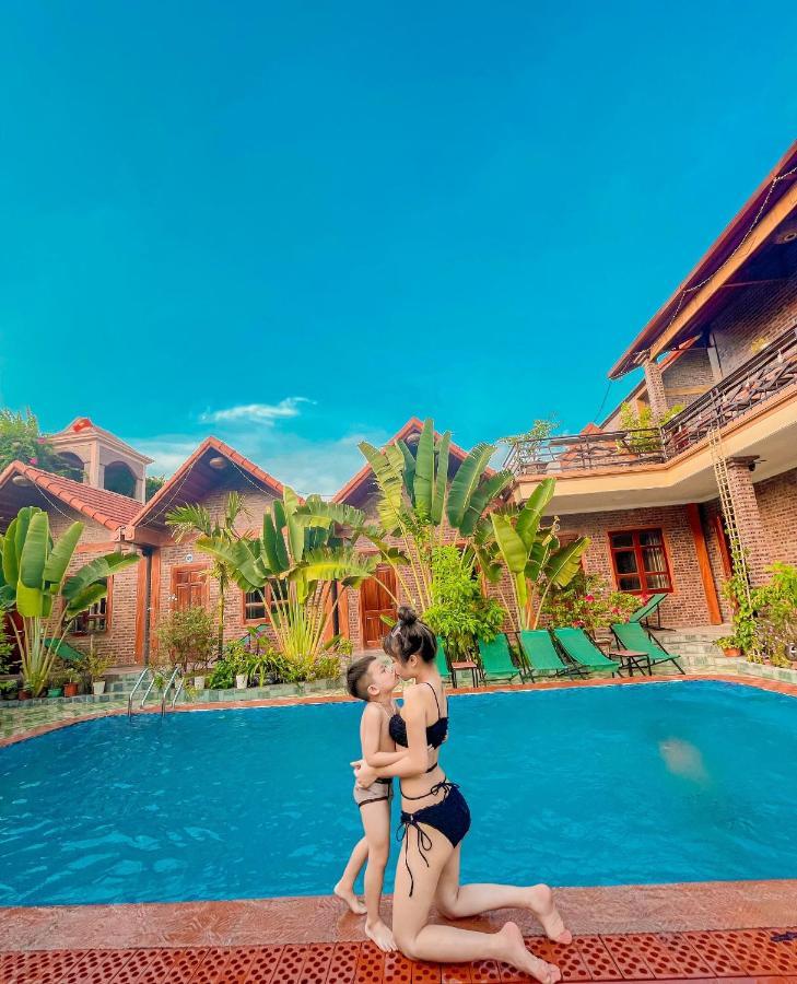 نينه بينه Cosiana Homestay المظهر الخارجي الصورة