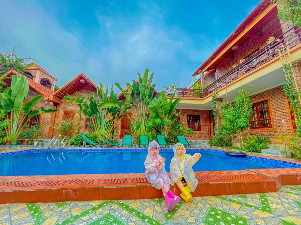 نينه بينه Cosiana Homestay المظهر الخارجي الصورة