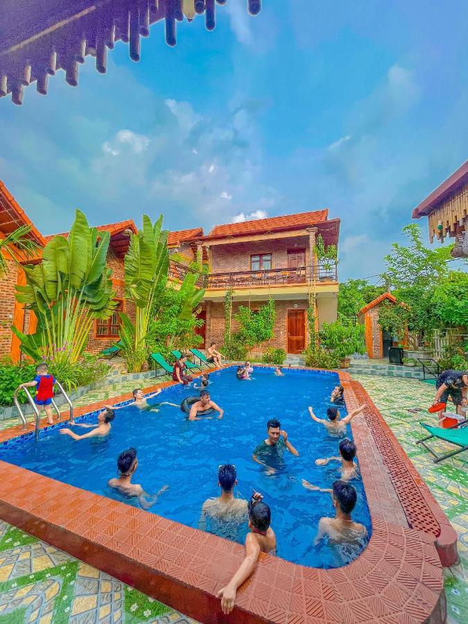 نينه بينه Cosiana Homestay المظهر الخارجي الصورة