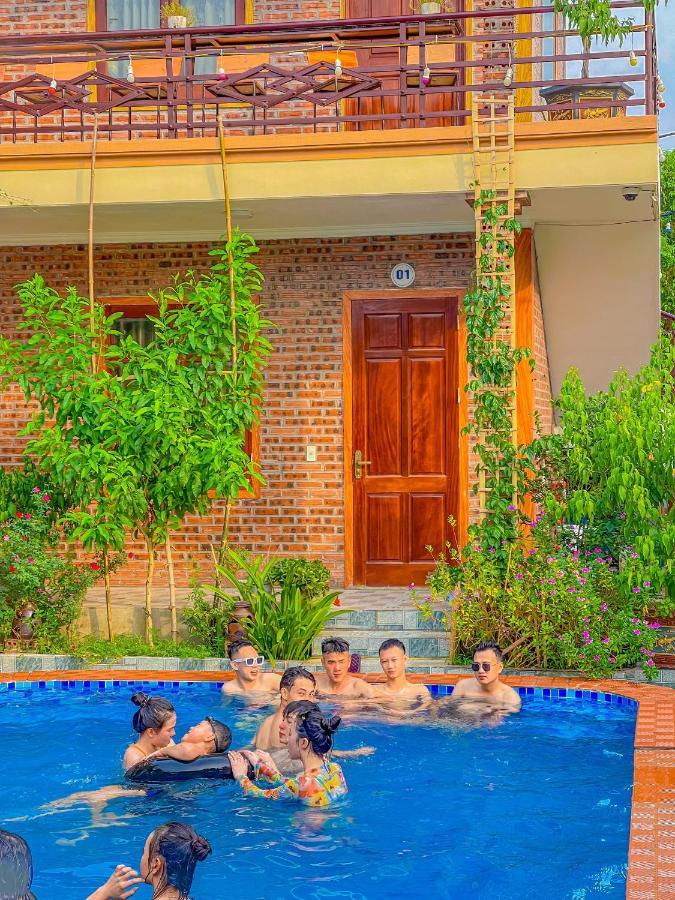 نينه بينه Cosiana Homestay المظهر الخارجي الصورة