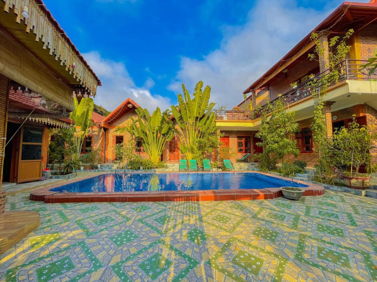 نينه بينه Cosiana Homestay المظهر الخارجي الصورة