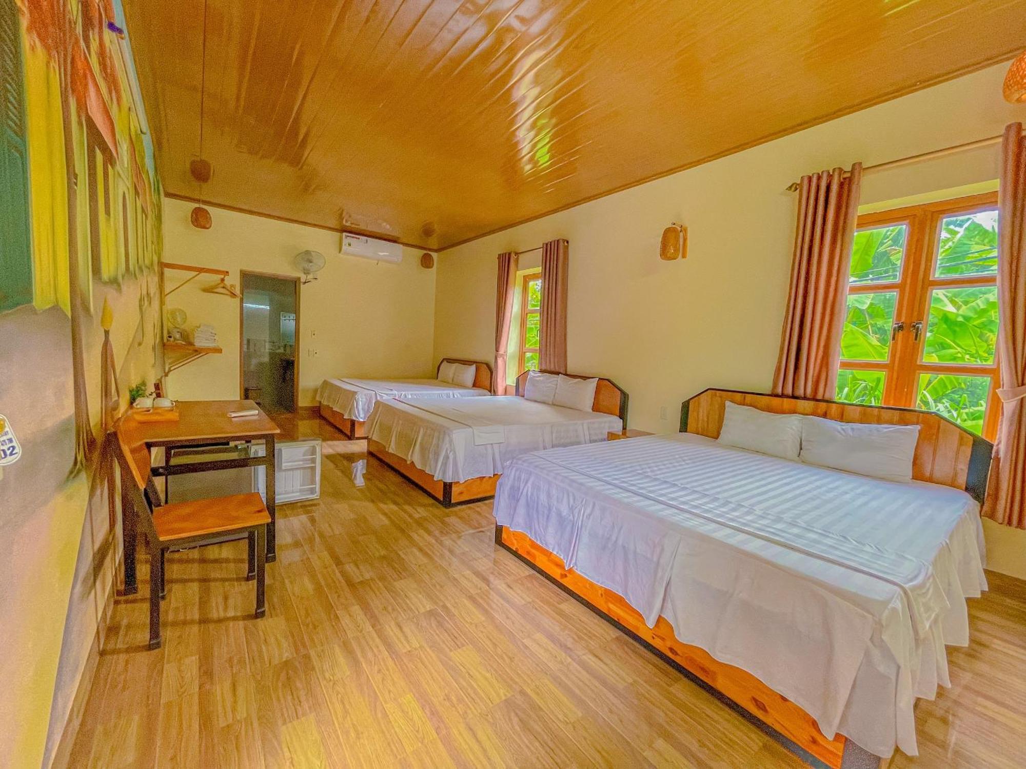 نينه بينه Cosiana Homestay المظهر الخارجي الصورة